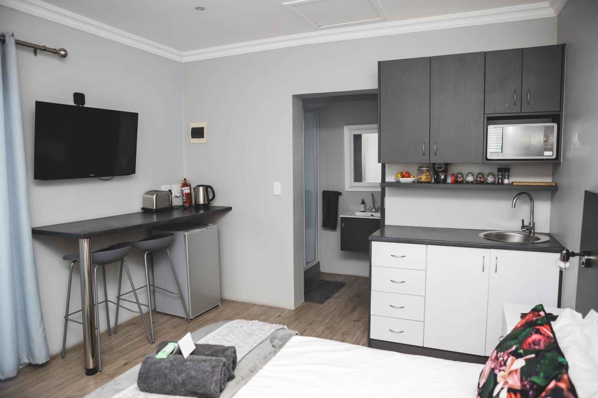 Wanderlust Private Studio Apartment Langebaan Extérieur photo
