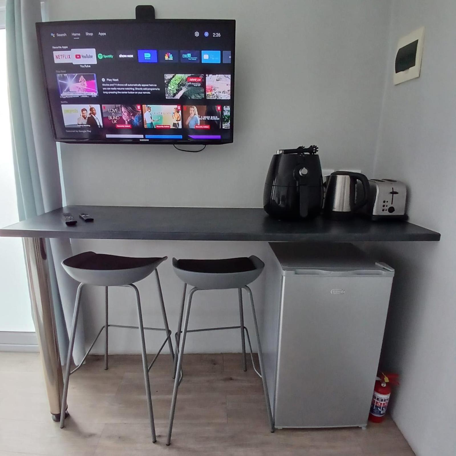 Wanderlust Private Studio Apartment Langebaan Extérieur photo